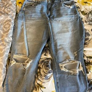 American Eagle Mom jeans